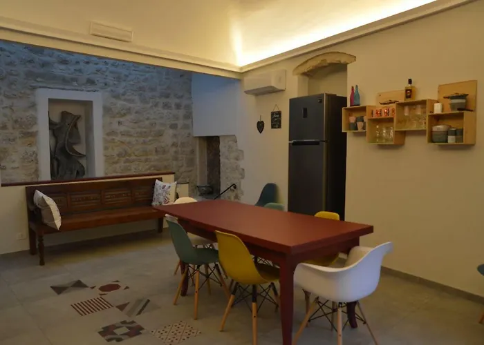 Lucernaio Pensión Ragusa