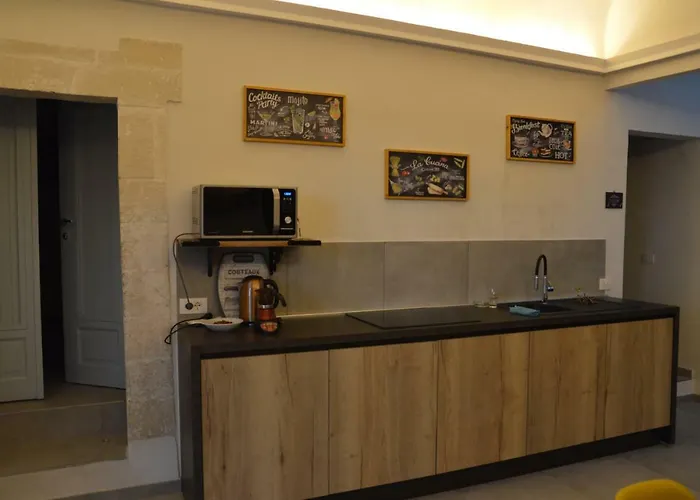 Pensión Lucernaio 3*